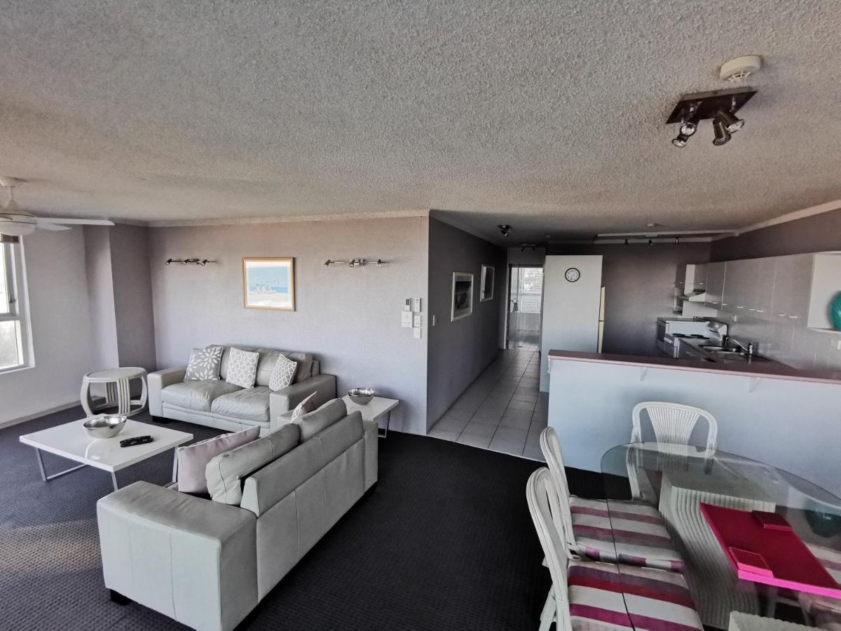 One The Esplanade Apartments On Surfers Paradise Гоулд Коуст Екстериор снимка