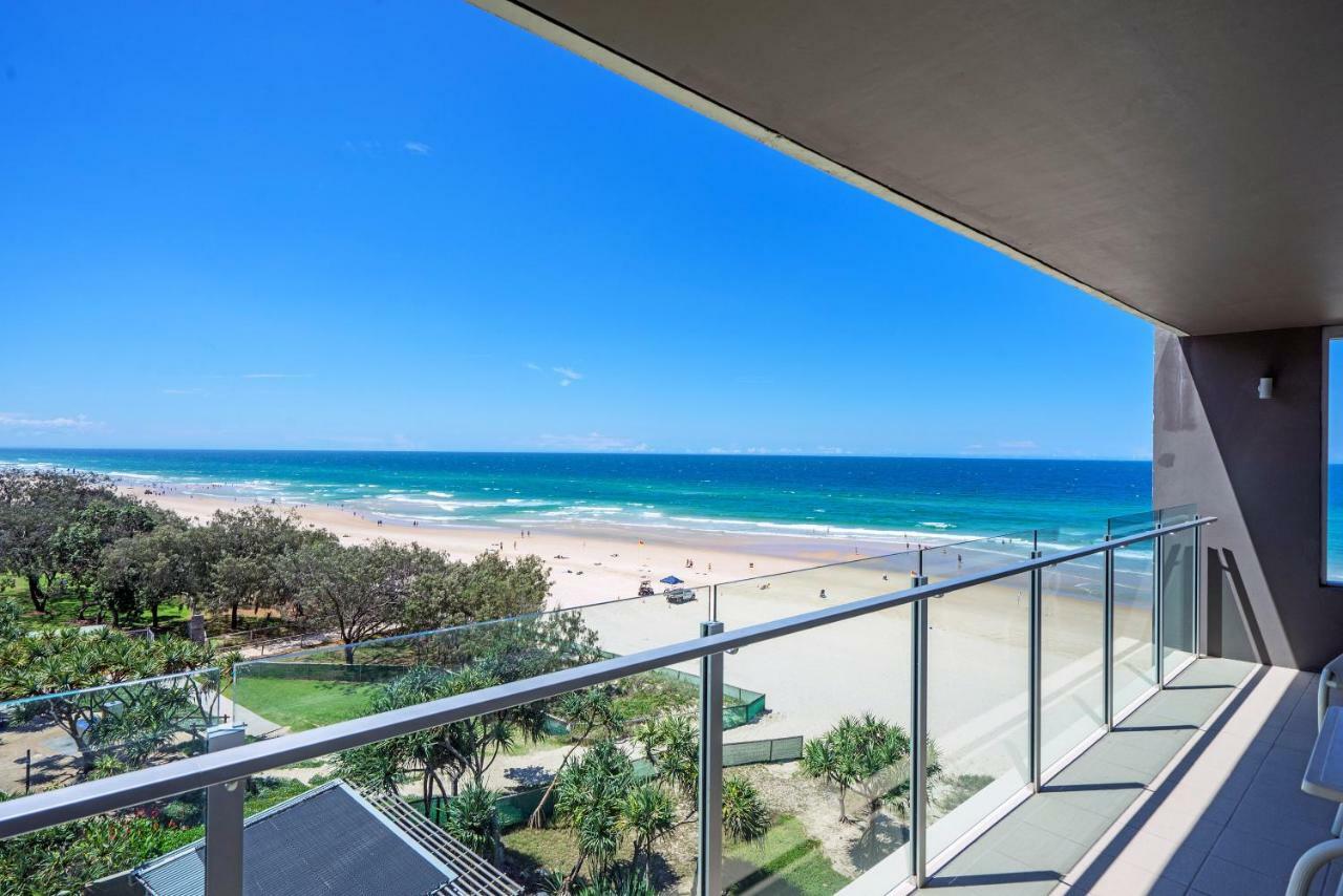 One The Esplanade Apartments On Surfers Paradise Гоулд Коуст Екстериор снимка