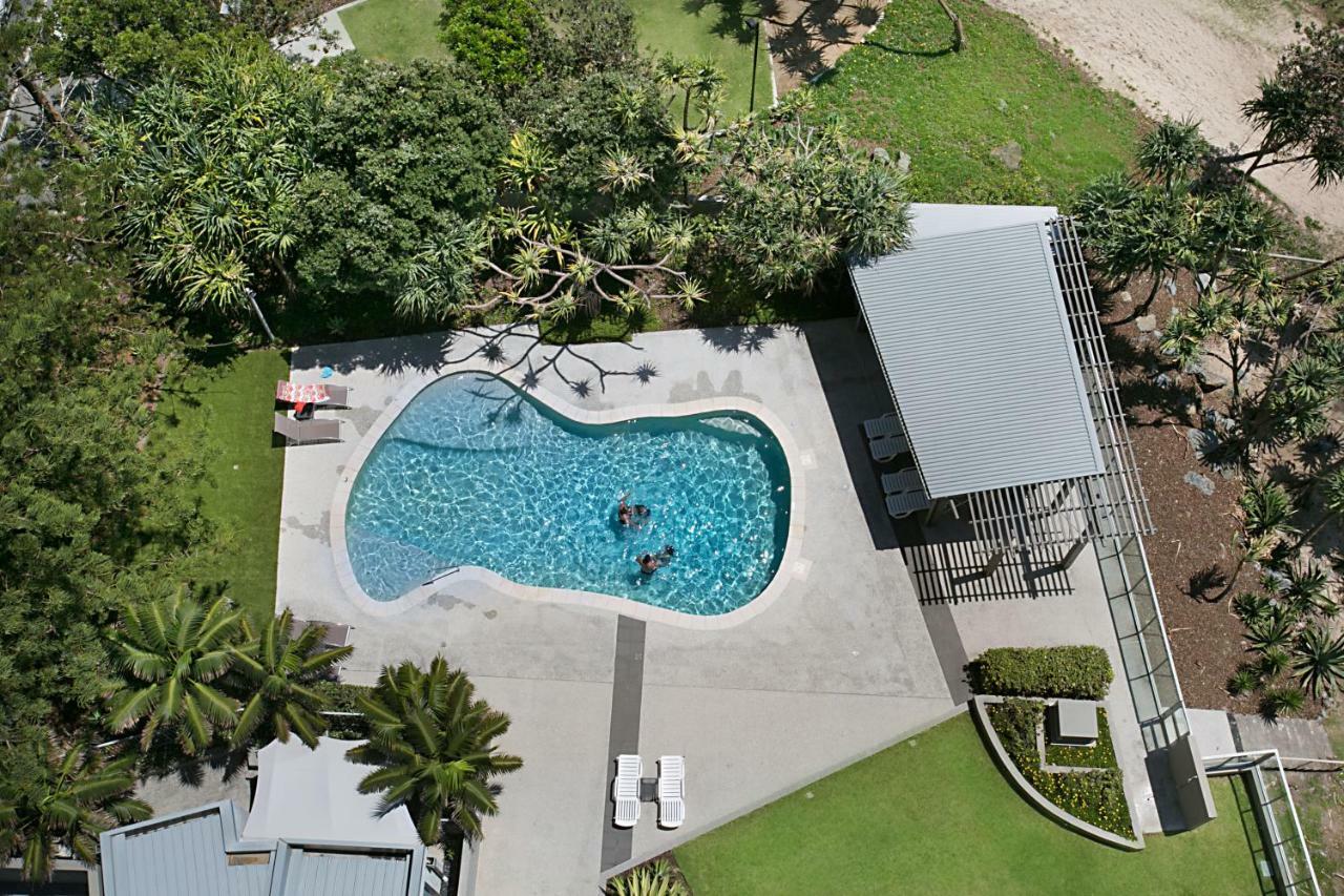 One The Esplanade Apartments On Surfers Paradise Гоулд Коуст Екстериор снимка